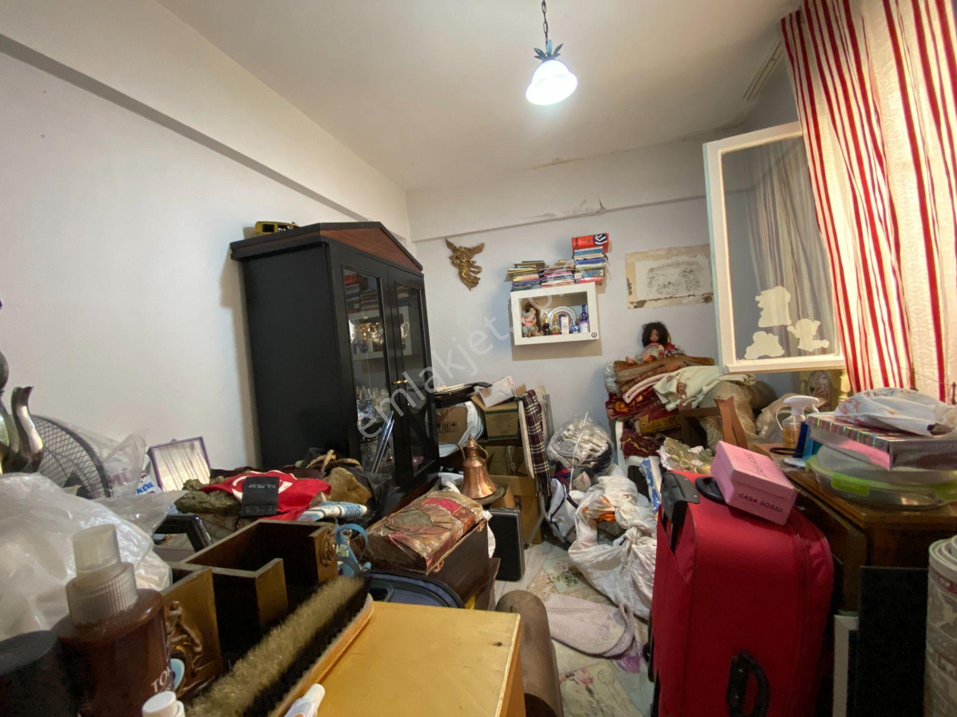 Akalından Karantina Eşyalı Doğalgazlı Mithatpaşa 3+1 Kiralık - Görsel 24