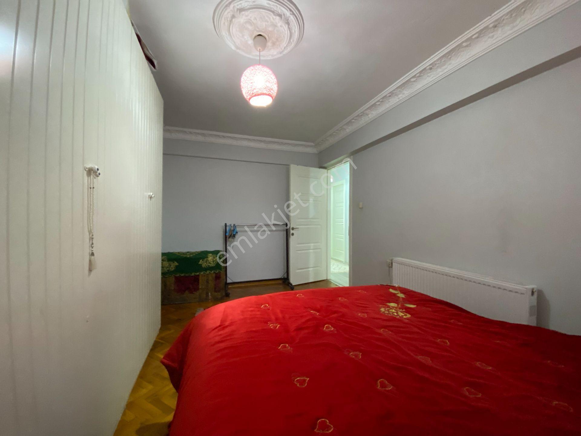 Akalından Karantina Eşyalı Doğalgazlı Mithatpaşa 3+1 Kiralık - Görsel 17