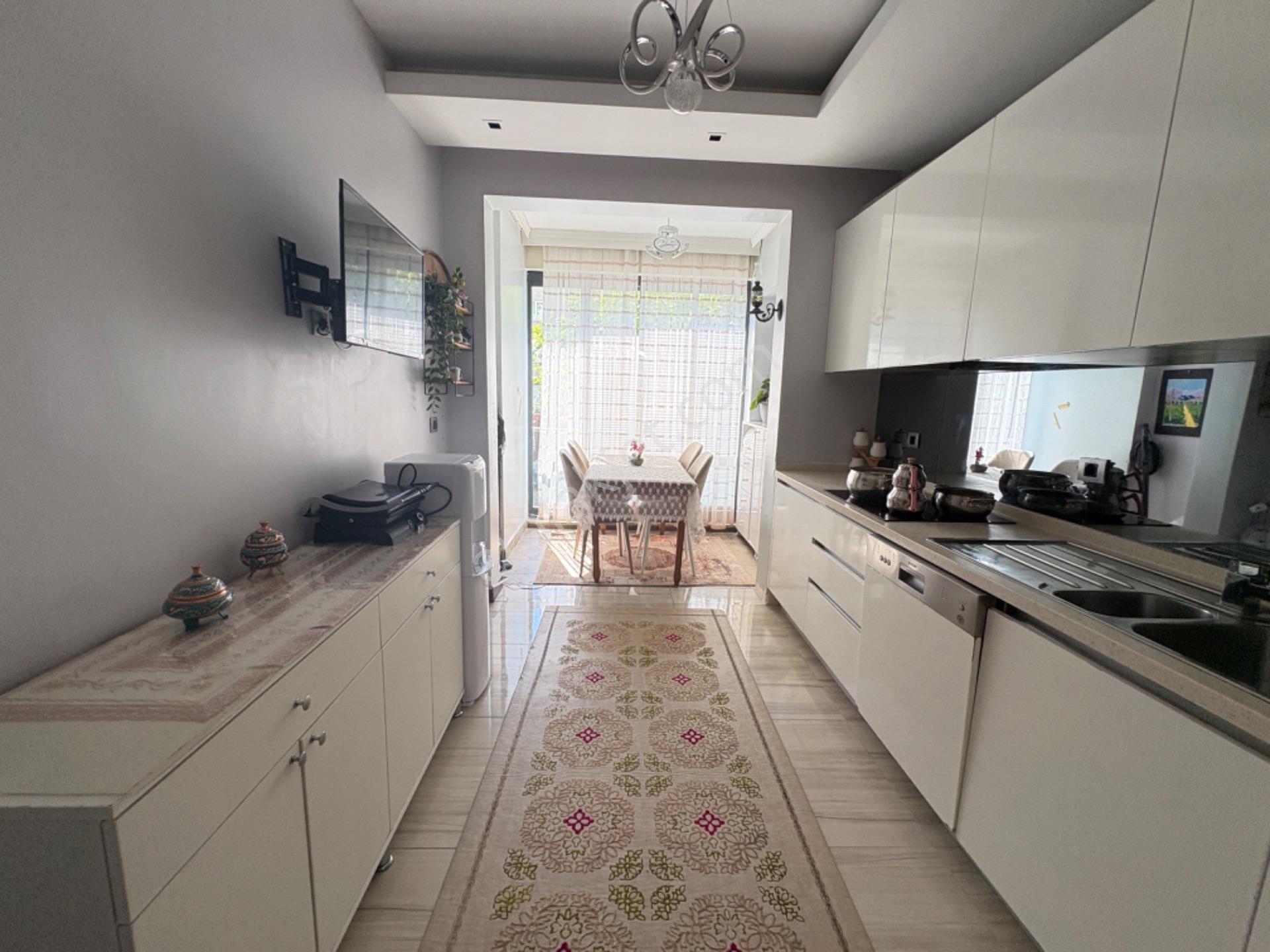 Mollateam Bayrampaşa Altıntepsi Mah 153 M² Satılık 3+1daire - Görsel 31