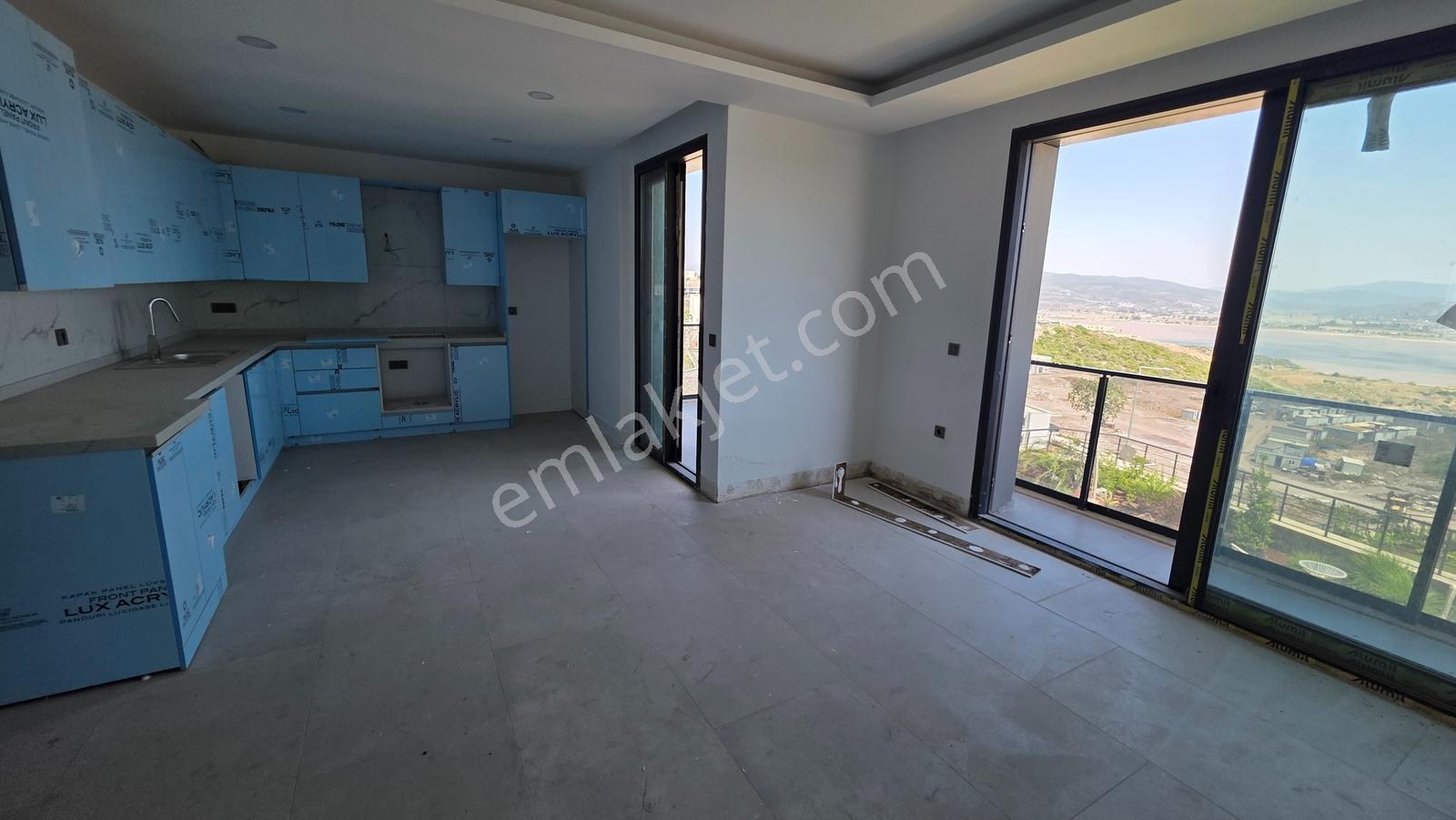 Aura Bluelife Sıfır 2+1 Göl Manzaralı Satılık Daire - Görsel 3