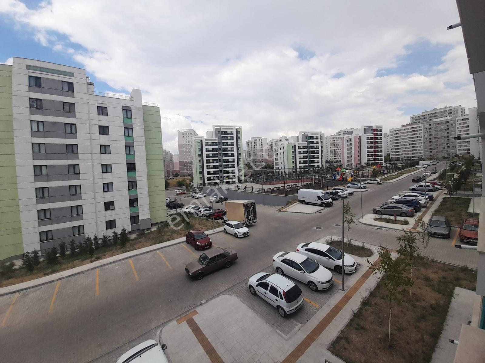 Diriliş Toki Bloklarında 5,etap 3 Kat Ebeveyn Banyolu Kiralık - Görsel 27