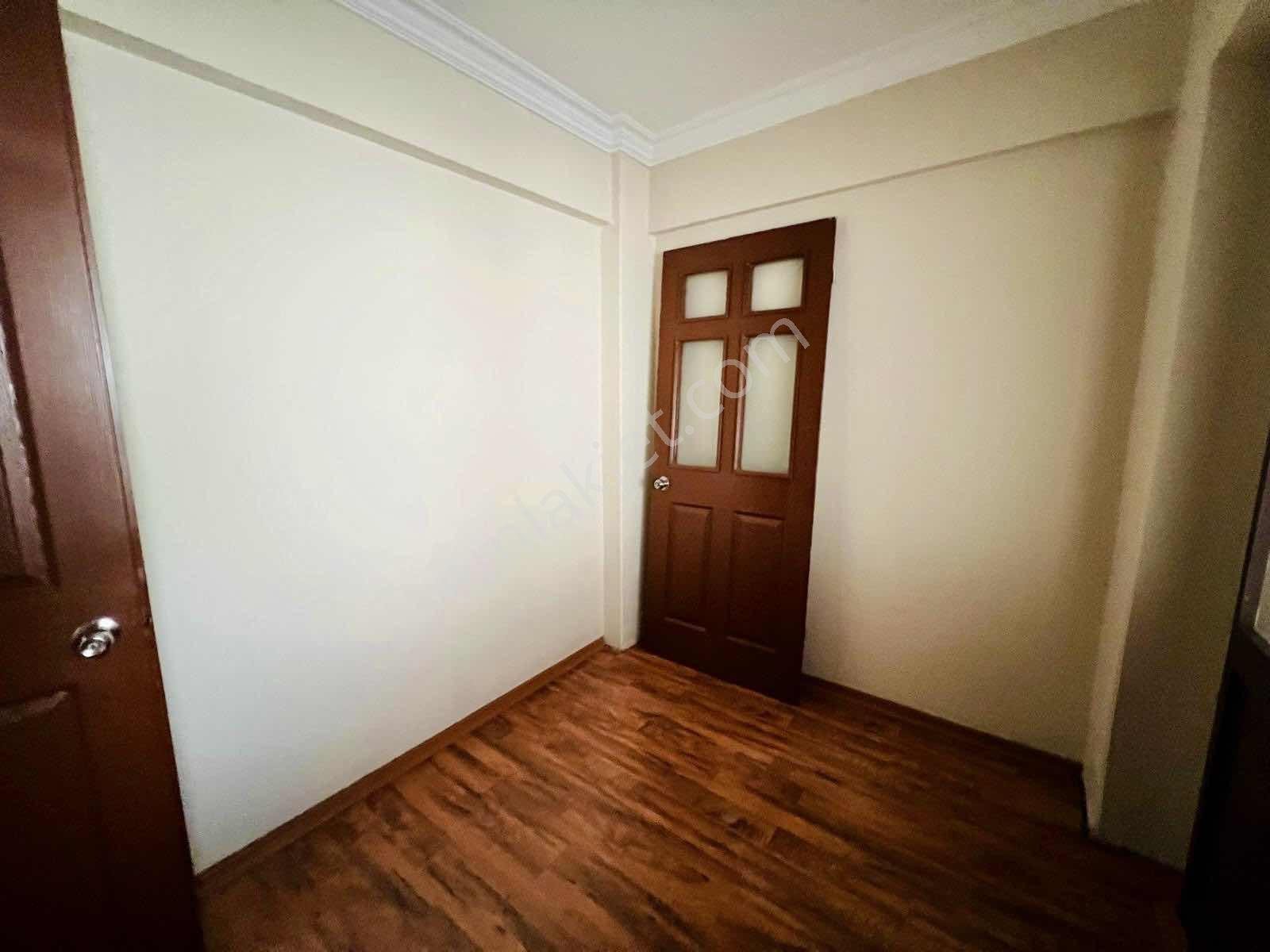 Halil Rıfat Cadde Yakını 3+1 Tarihi Asansör Yakını Satılık Daire - Görsel 8