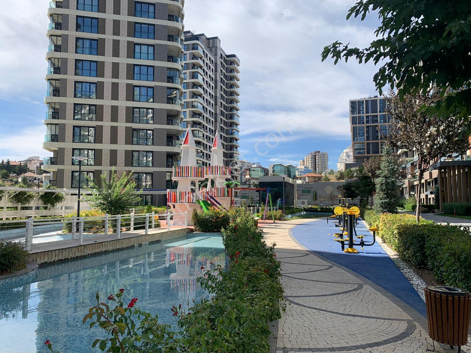 Başkent Emlak Konutları // C Blokta 2.5+1 Yüksek Kat Kiralık - Görsel 5