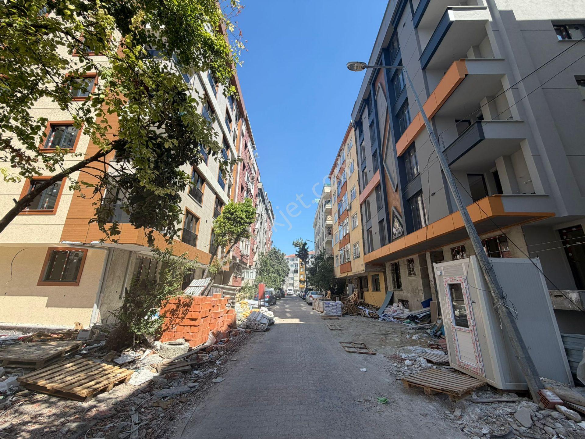 İstanbul House'dan B.evler'de Sıfır Binada 2+1 Ara Kat Daire - Görsel 19