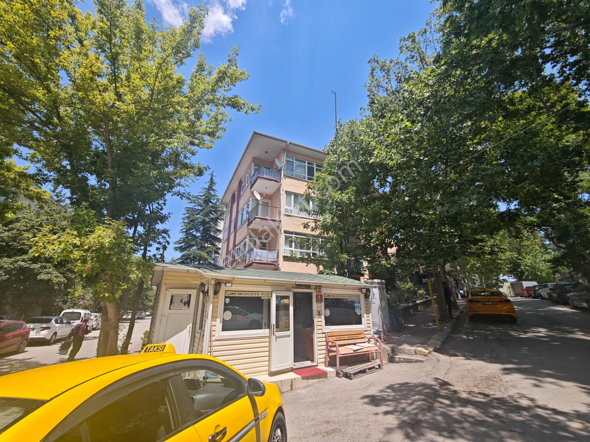 Emek Satılık Katta, Kombili, Köşe, Ön Cephe 3+1 Daire - Görsel 13