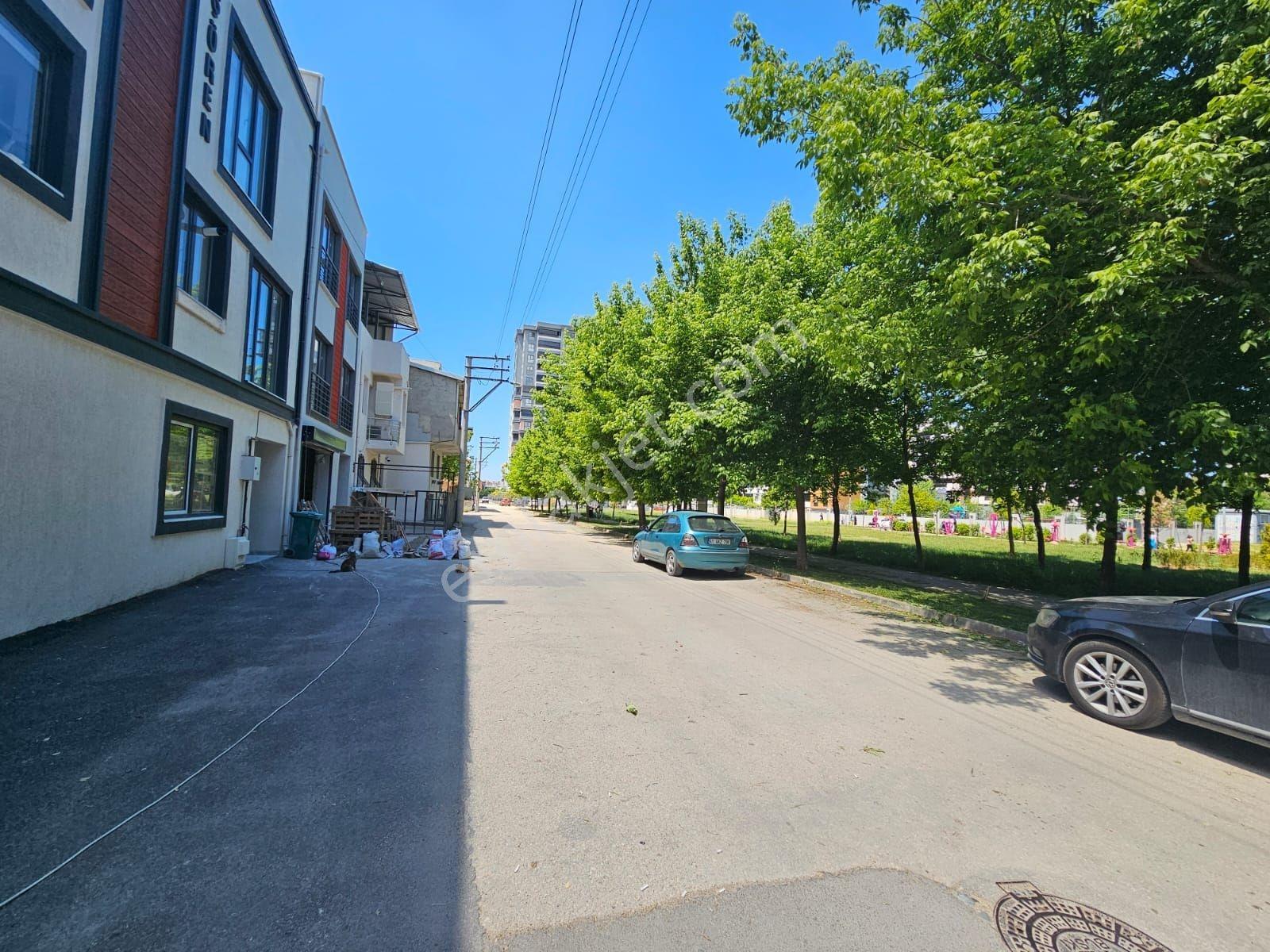 Kayalardan Park Cephe Tertemiz 2+1 Arakat Daire - Görsel 21