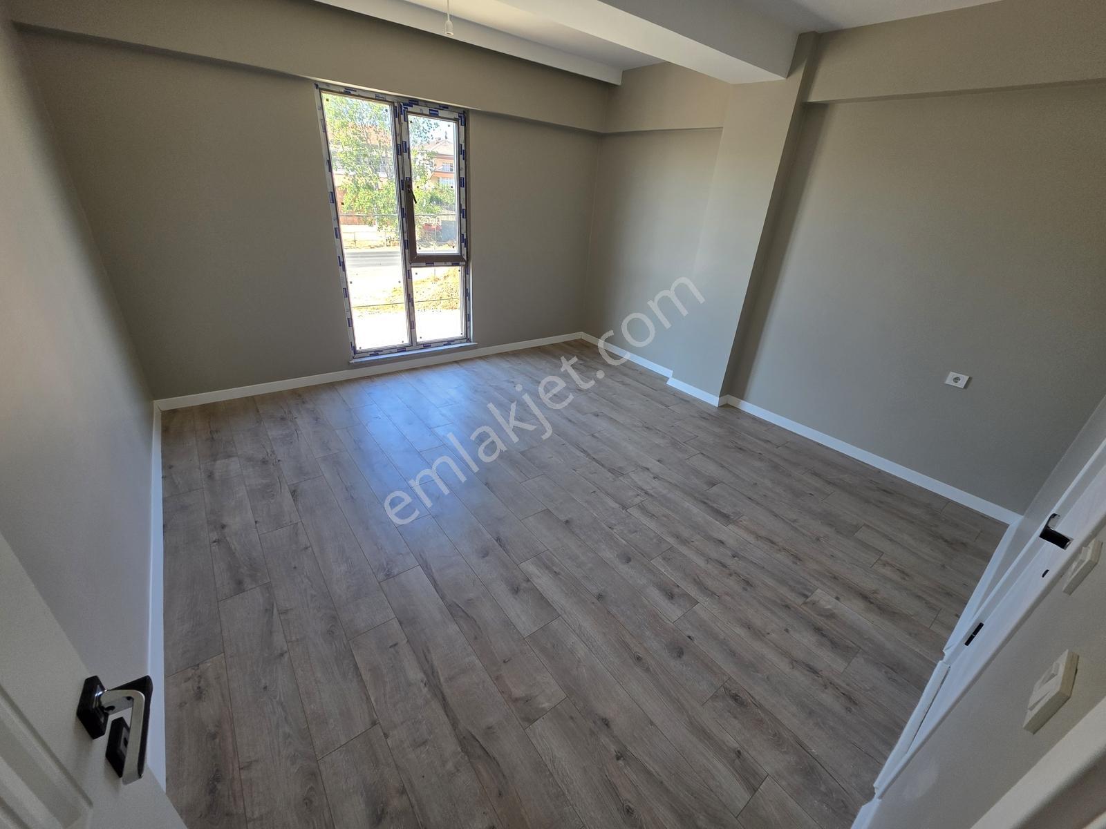 Hatip Mahallesnde 2+1 100m2 Ebeveyn Banyolu Geniş Balkonlu Daire - Görsel 17