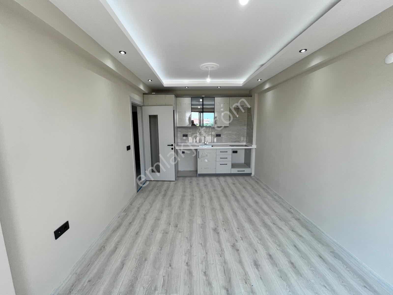 Okula Hastaneye Yakın 1+1 Geniş Ferah Asansörlü Lüx Daire - Görsel 12