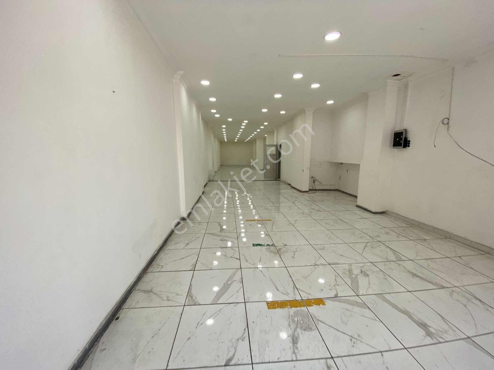 Kiralık 178 M² Geniş Ve Ferah Mağaza Merkezi Konumda - Görsel 7