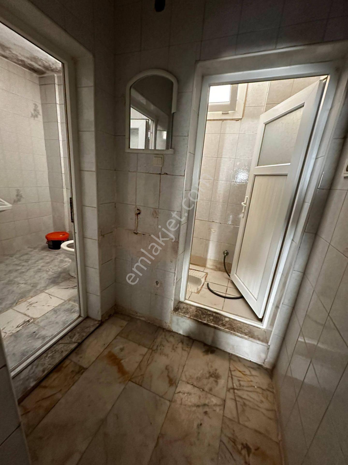 Turgutlu Satılık Yedi Eylül Mah 3. Ve 4. Kat 130m2 3+1 Oda 2 Daire Birden Teraslı Balkonlu - Görsel 19