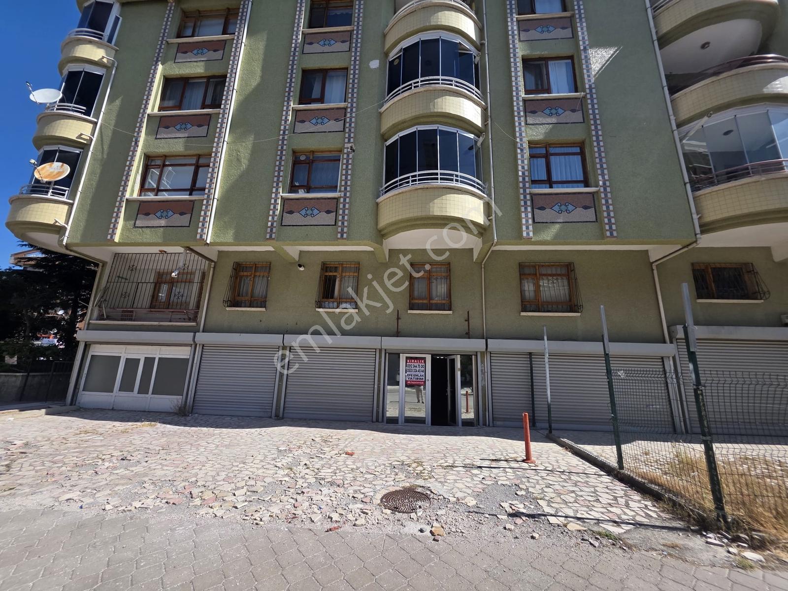 Gazze Caddesi Paraleli 300m2 Çok Amaçlı Dükkan