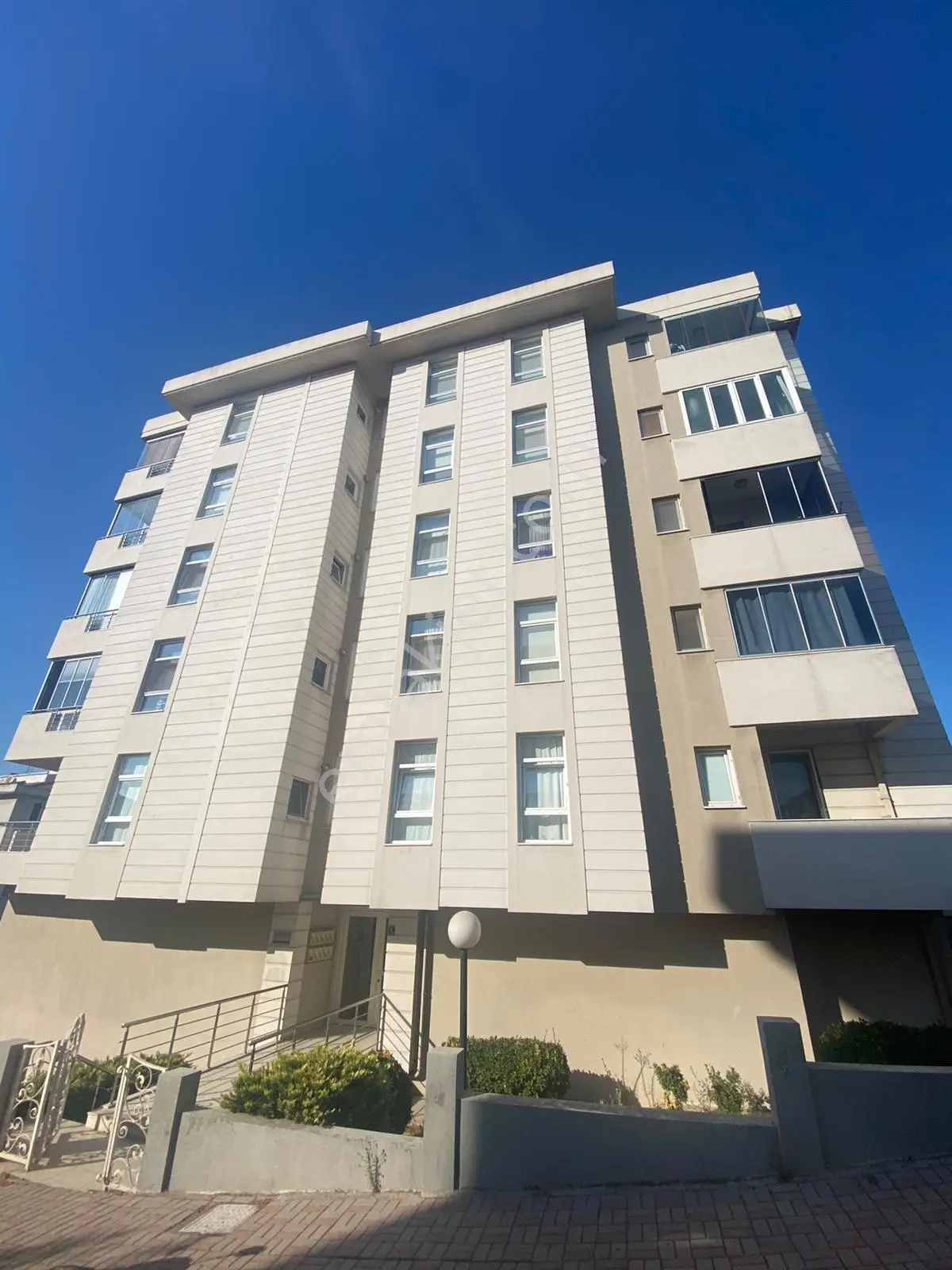 Muhteşem Konumda Paşakent Mah. 3+1 Otoparklı Ara Kat Kiralık - Görsel 26