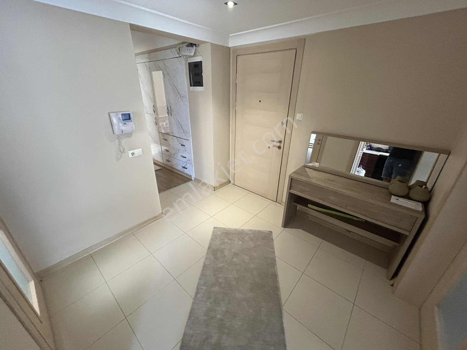 Muhteşem Konumda Paşakent Mah. 3+1 Otoparklı Ara Kat Kiralık - Görsel 6