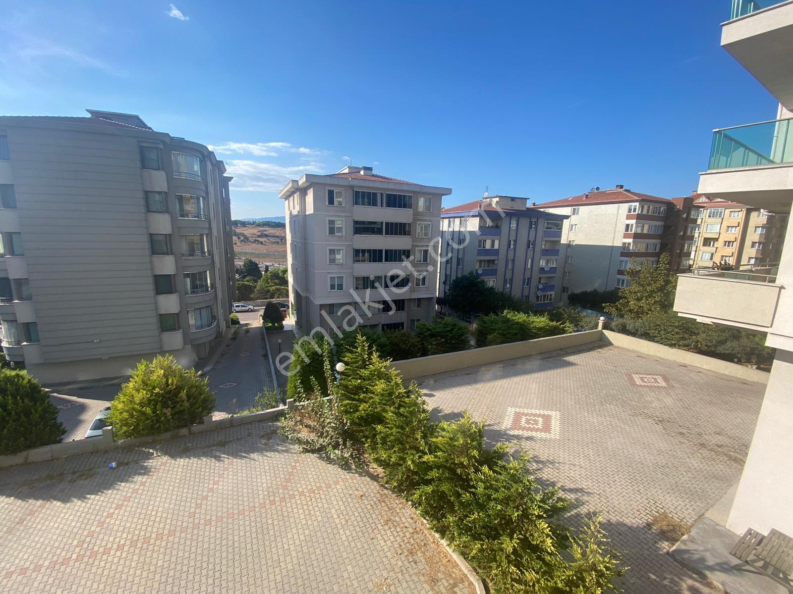 Muhteşem Konumda Paşakent Mah. 3+1 Otoparklı Ara Kat Kiralık - Görsel 11