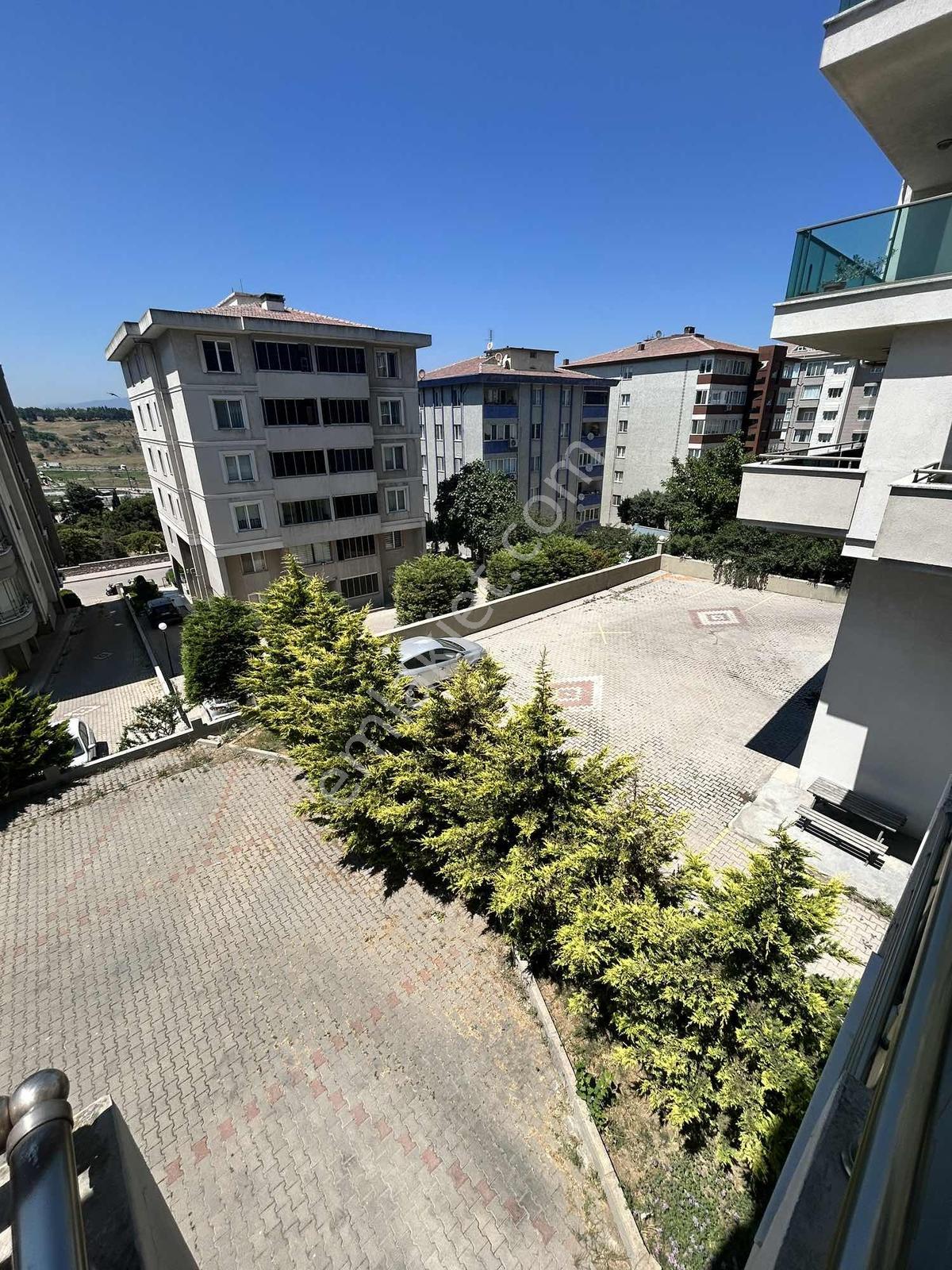 Muhteşem Konumda Paşakent Mah. 3+1 Otoparklı Ara Kat Kiralık - Görsel 17