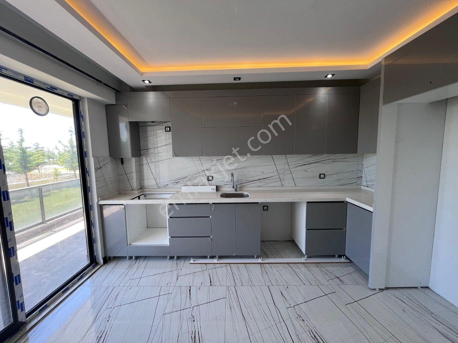 Mer-pa İnş. Çerkezköy Tepe'de/site İçerisinde/ İskanlı Sıfır 3+1 - Görsel 4