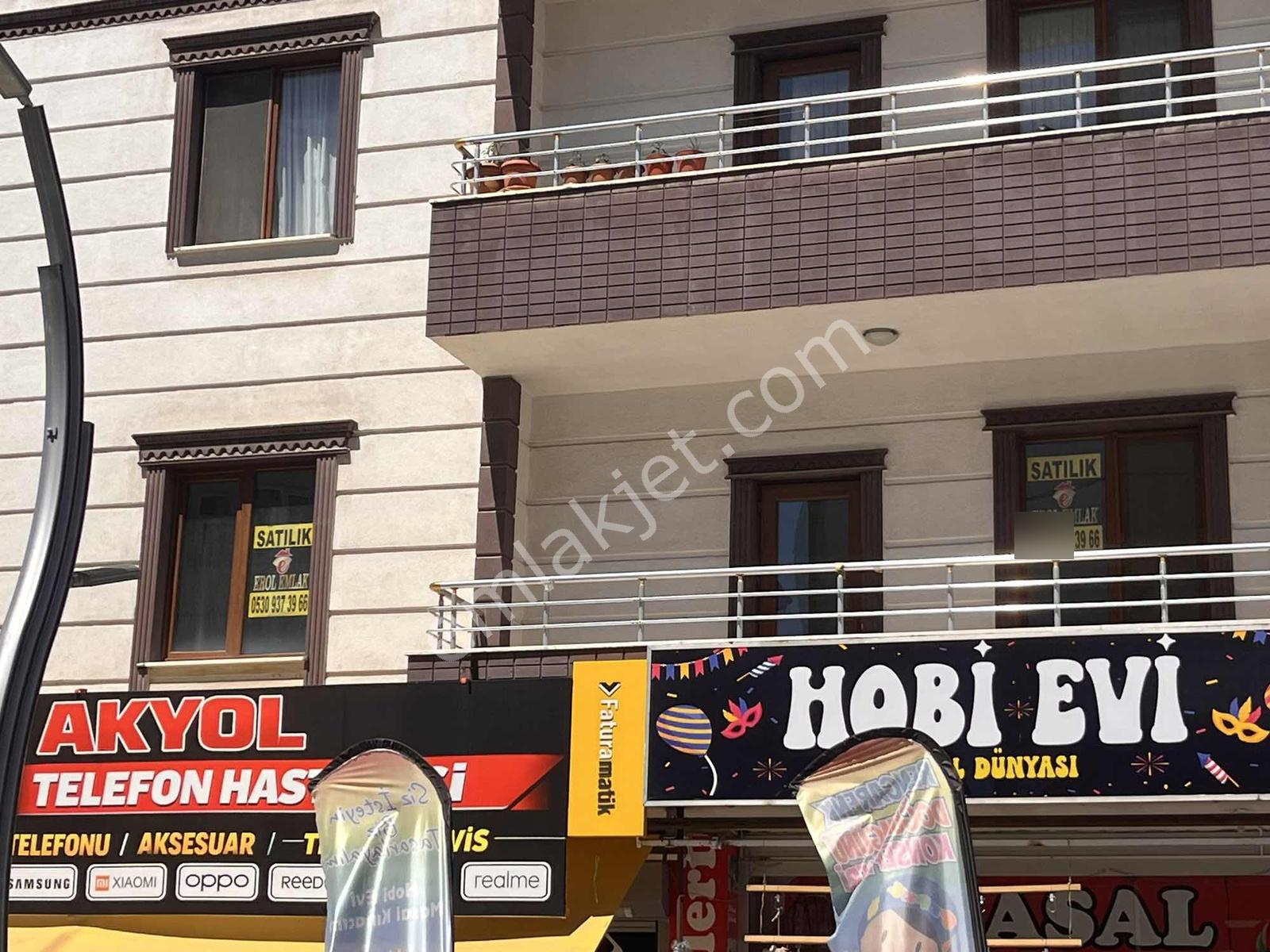 Erl Emlak Tam Satılık Çay Mah 130m2&3+1 Daire - Görsel 3