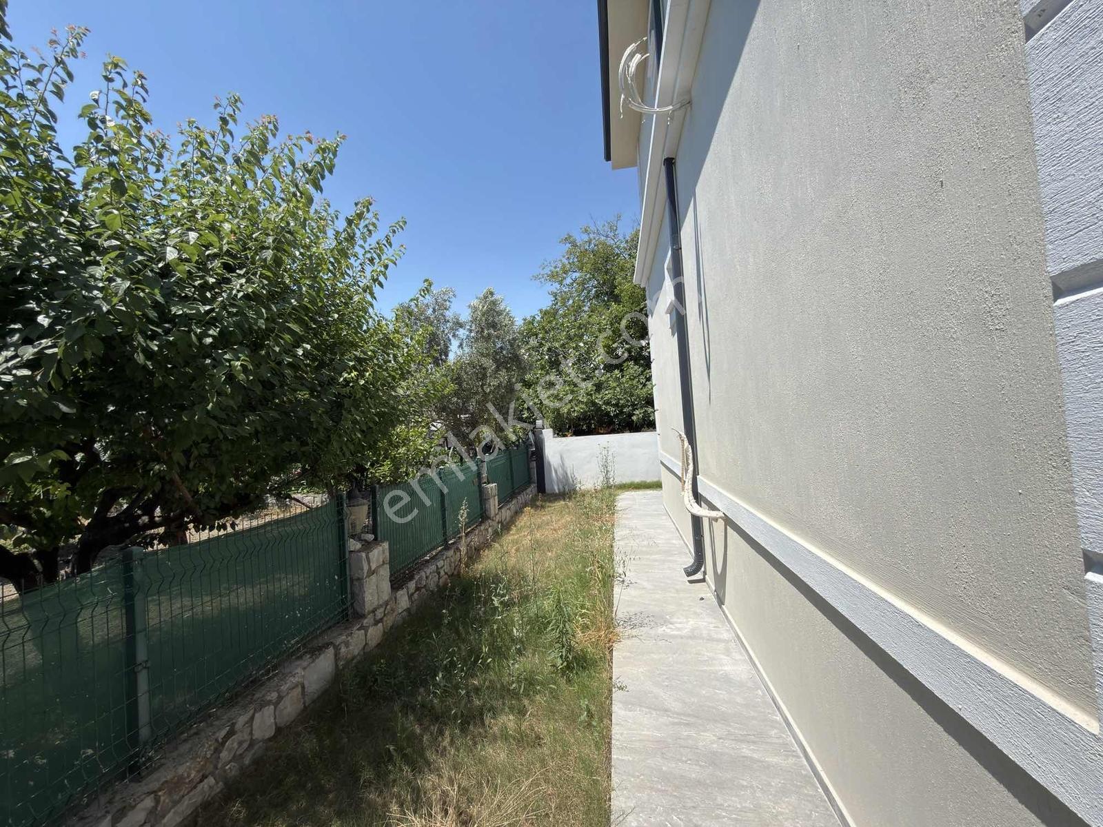 4+1 Satılık Müstakil Villa | Özel Havuzlu | Yerden Isıtmalı | - Görsel 3
