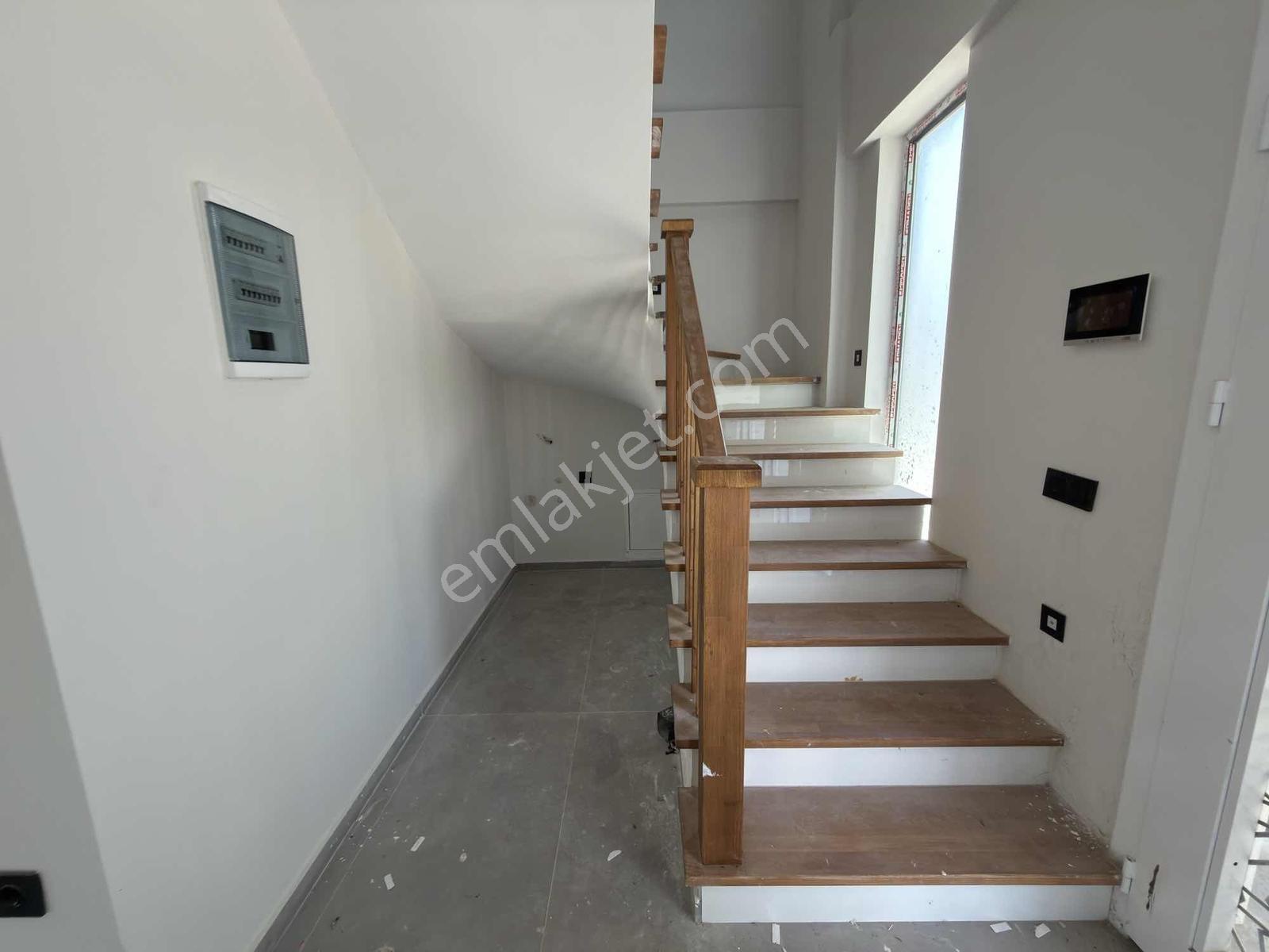 4+1 Satılık Müstakil Villa | Özel Havuzlu | Yerden Isıtmalı | - Görsel 6