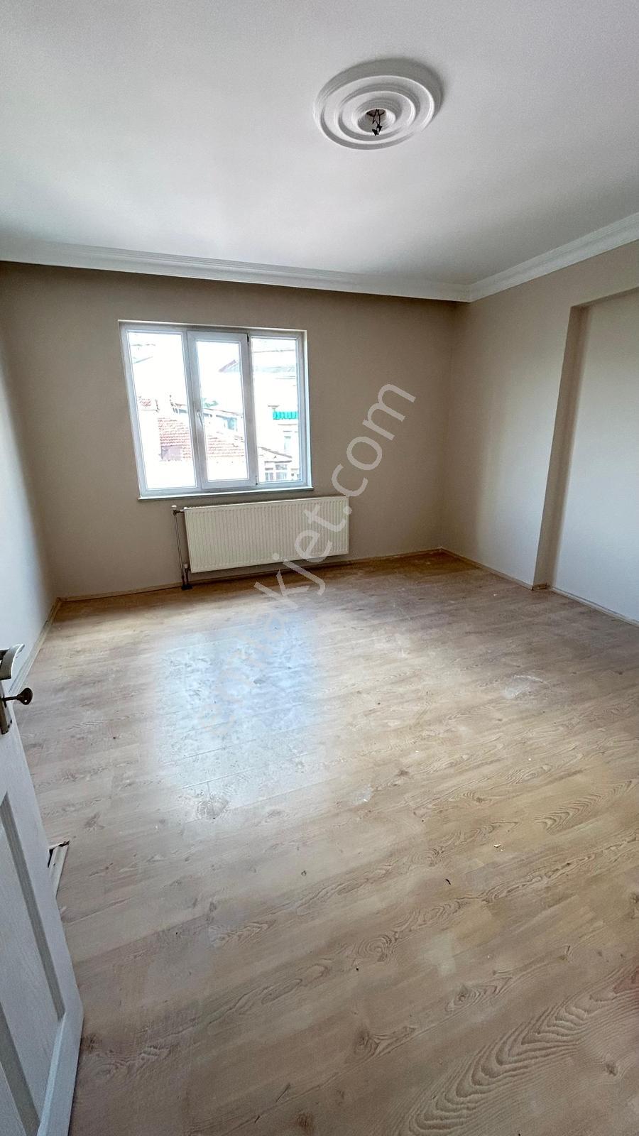 Güreşen Emlak'tan Kapalı Teraslı ,asansörlü 2+0 Kiralık Daire - Görsel 26