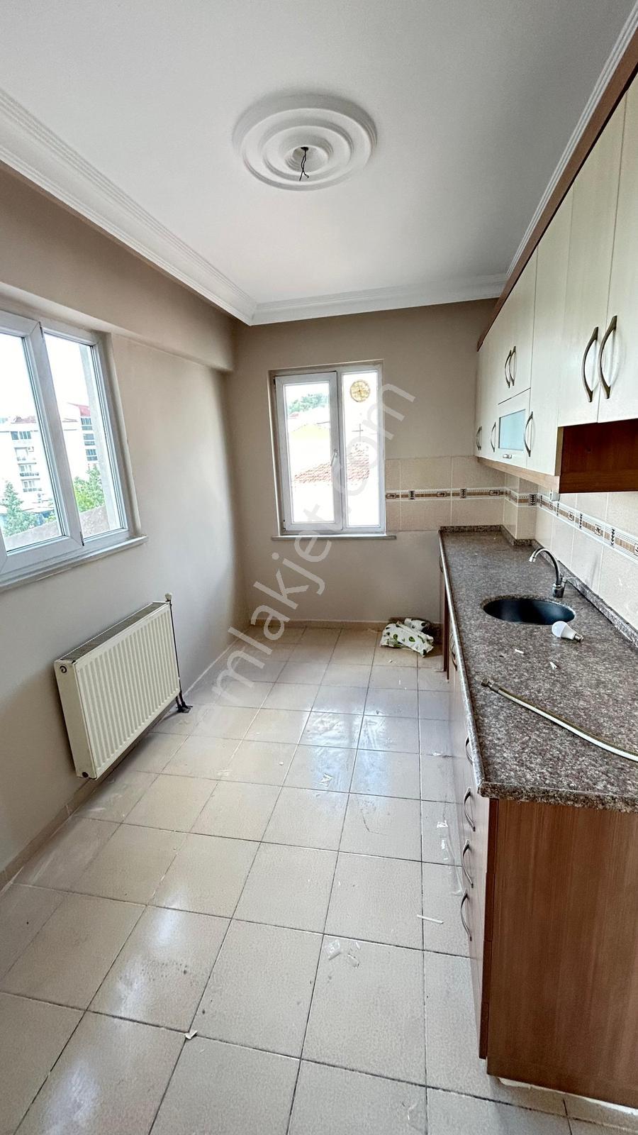 Güreşen Emlak'tan Kapalı Teraslı ,asansörlü 2+0 Kiralık Daire - Görsel 17