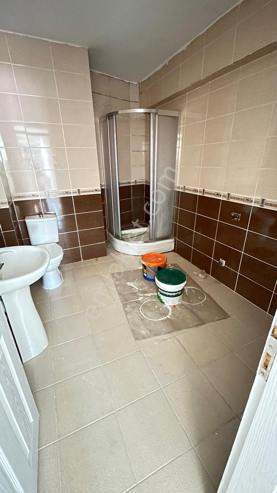 Güreşen Emlak'tan Kapalı Teraslı ,asansörlü 2+0 Kiralık Daire - Görsel 23