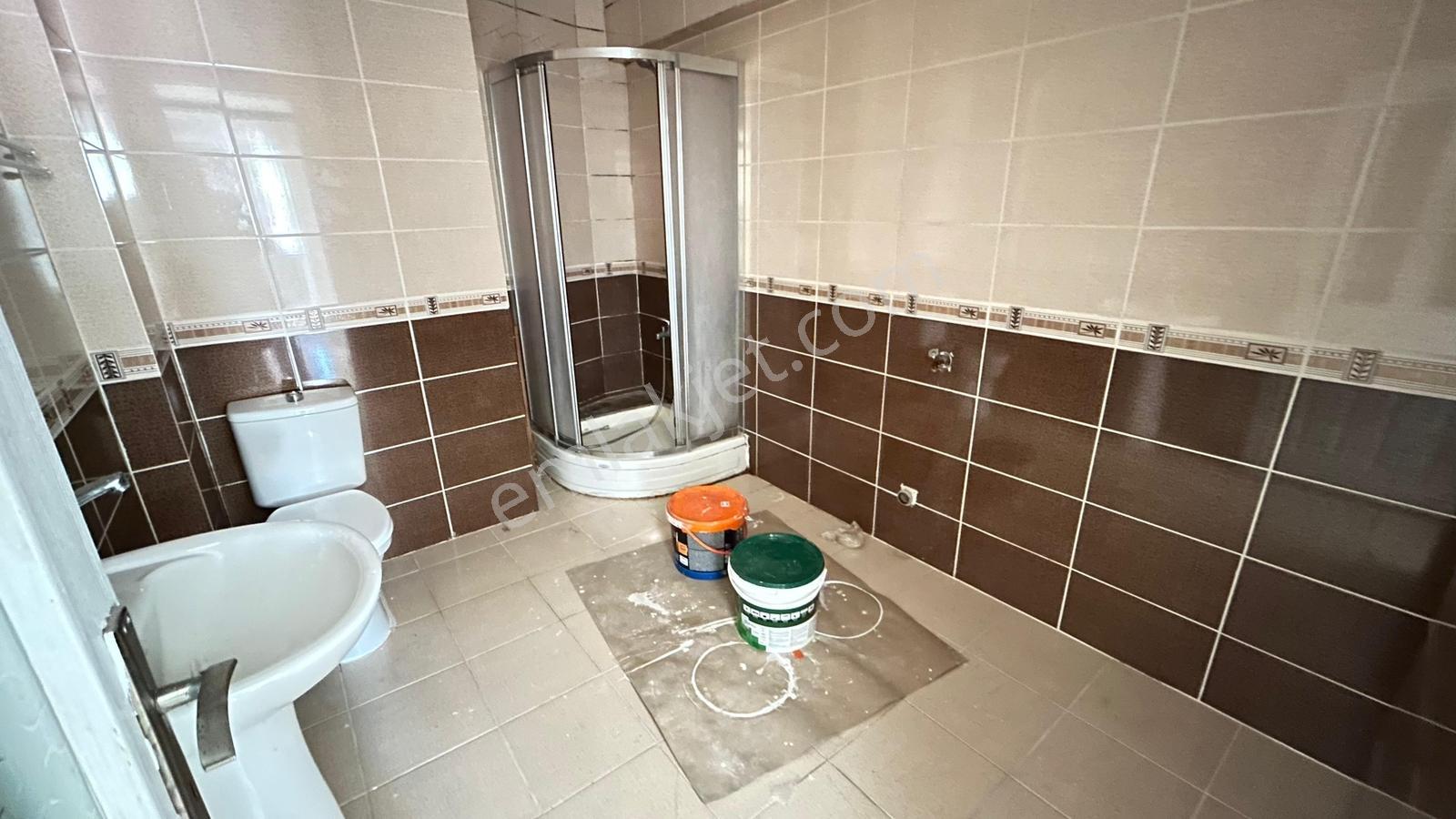 Güreşen Emlak'tan Kapalı Teraslı ,asansörlü 2+0 Kiralık Daire - Görsel 32
