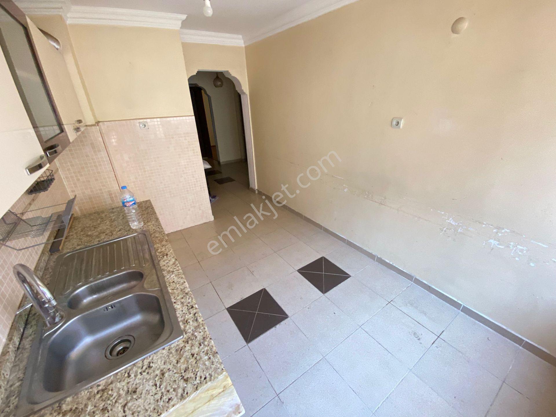 Konak Asansör Yakını 2+1 85m2 Arakat Deniz Manzaralı Kiralık Daire - Görsel 23