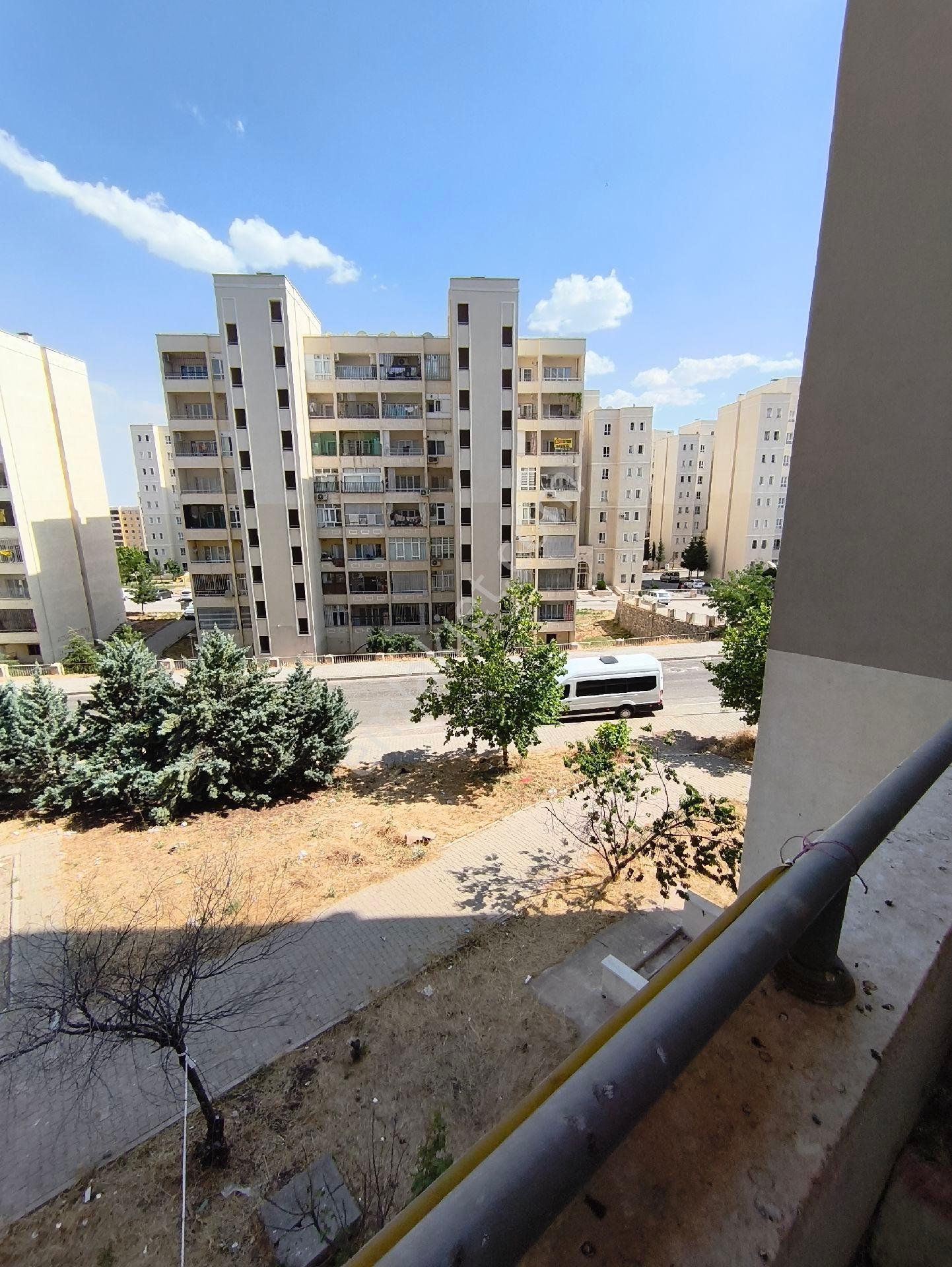 Akziyaret Emlak Tan Kiralık 2+1 Arakat - Görsel 4