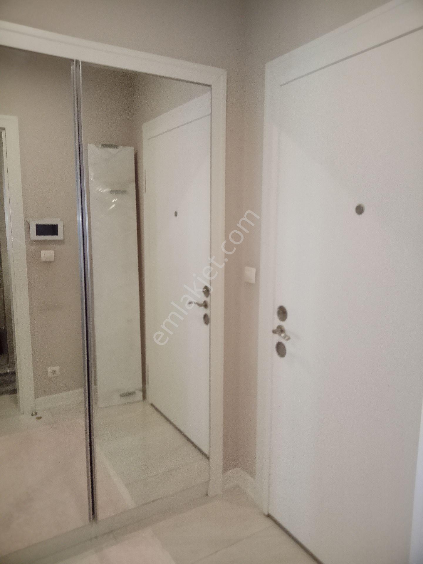 Arı Emlak'tan Kiralık Avrupa 4'te 1+1 - Görsel 14