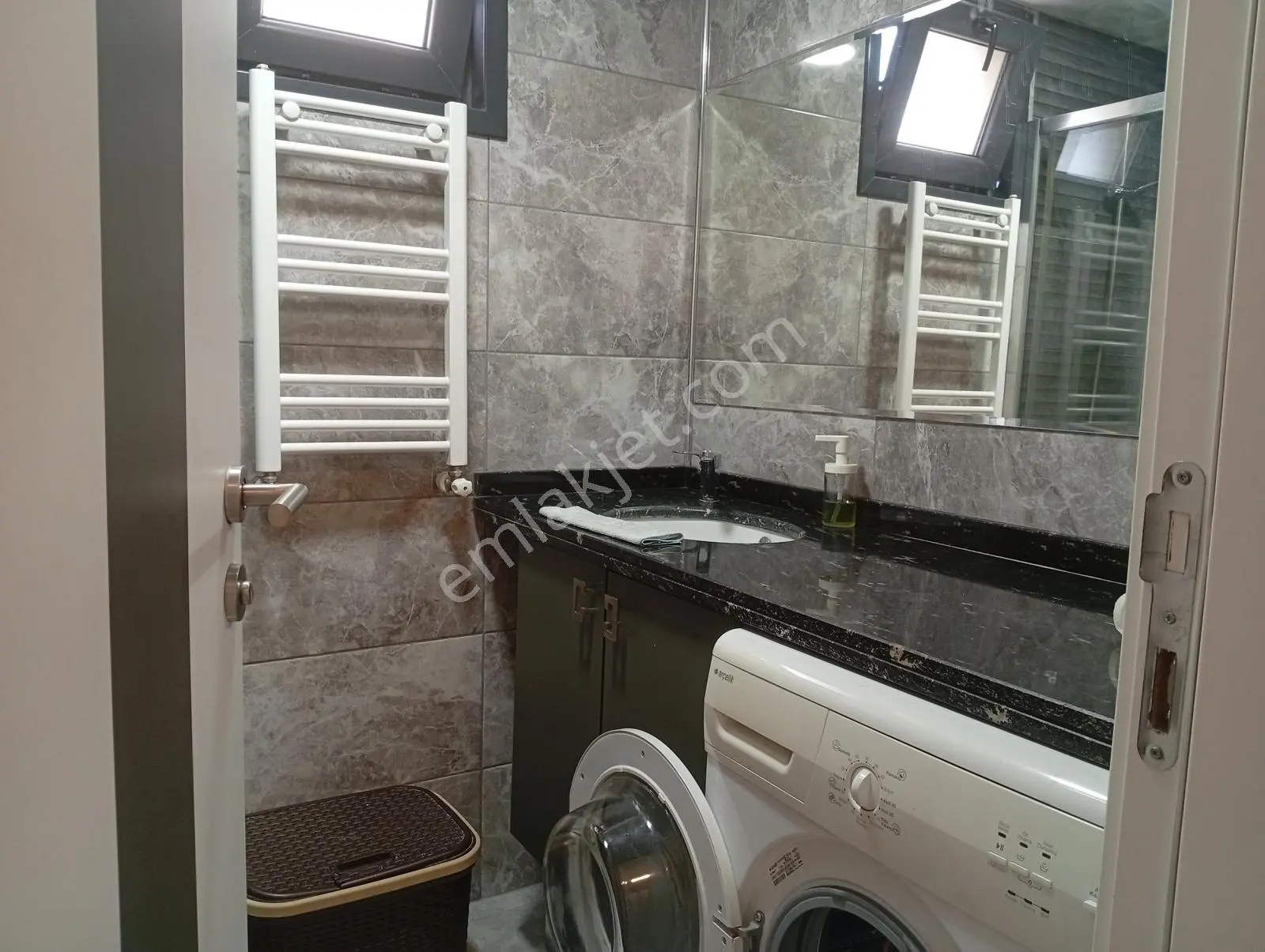 Edirne İstasyon Caddesinde Kiralık Eşyalı 1+1 Daire - Görsel 2