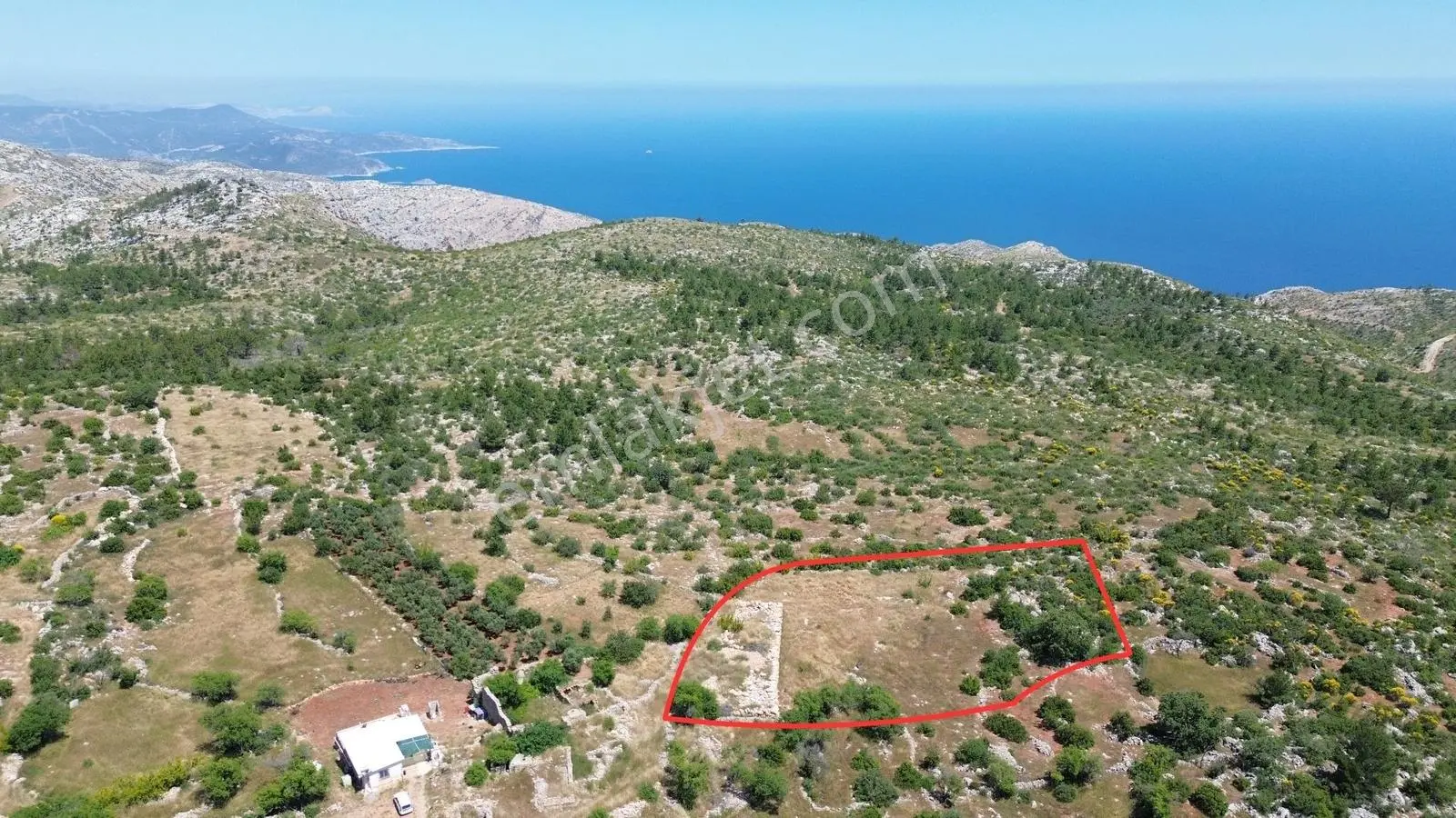 Karakuş Emlaktan Yaylalık Deniz Manzaralı 3213 M² Satılık Arsa