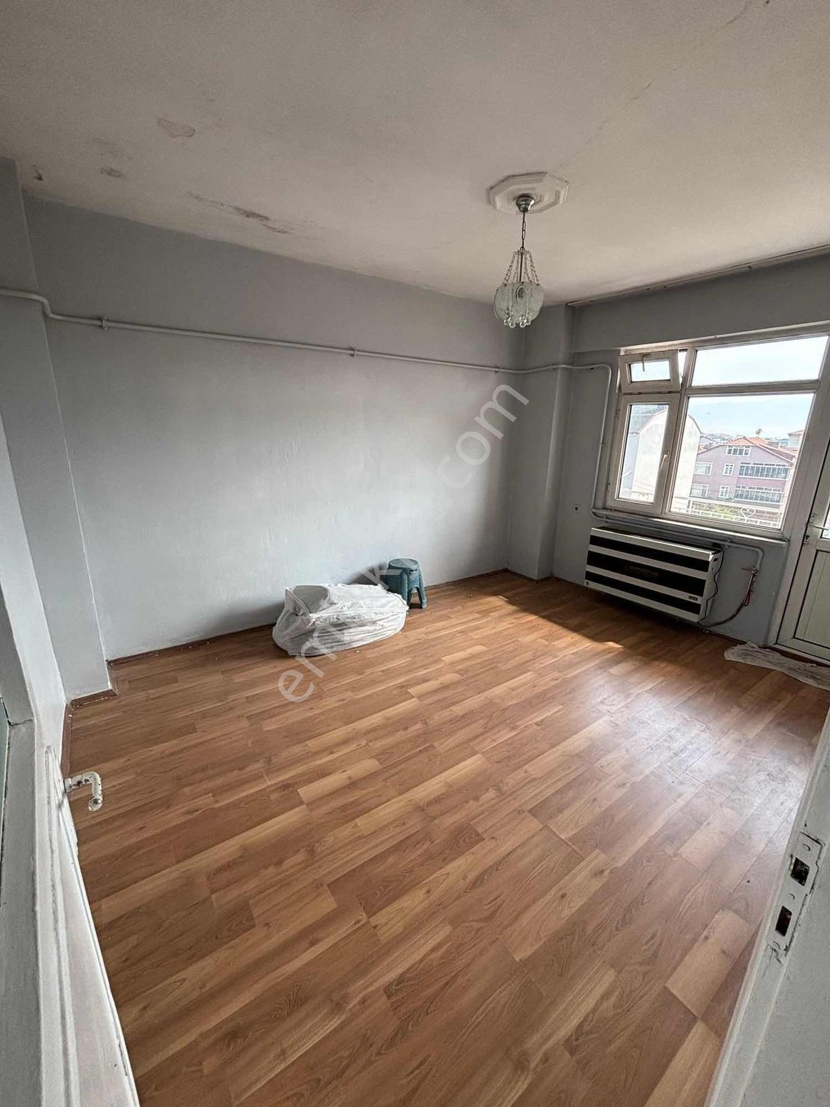 Ayşe Emlak'tan Kuzey Mahallesi Bankalar Caddesi Arkası Kiralık - Görsel 5