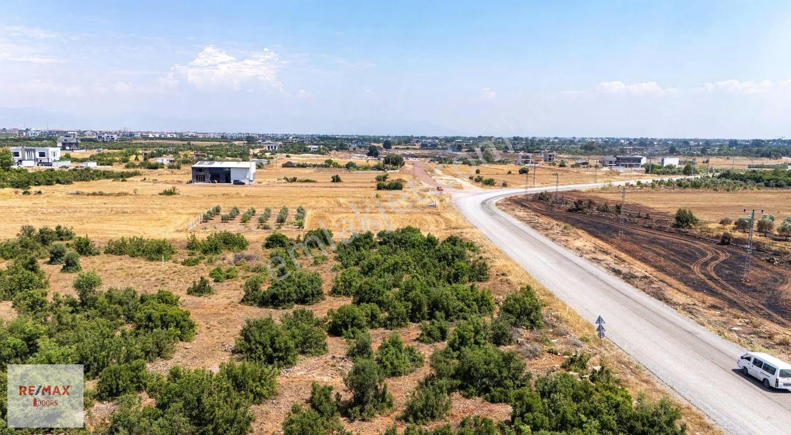 Altınkalede Kazandıran Konumda 550 M² Ticari Arsa - Görsel 31