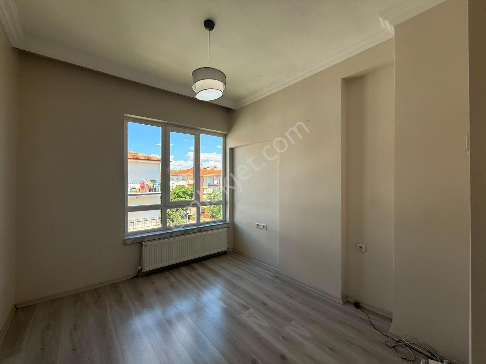 Atadan Cad. Şehir Hst. Yürüme Mesafesi 120m2 Full Yapılı 3+1 Kiralık - Görsel 18