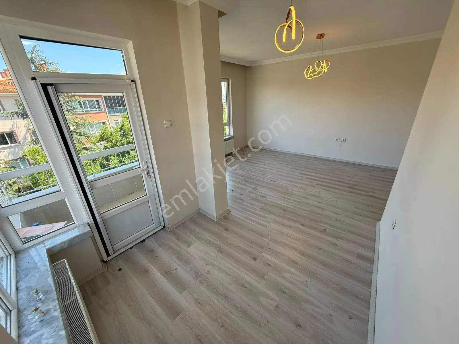 Atadan Cad. Şehir Hst. Yürüme Mesafesi 120m2 Full Yapılı 3+1 Kiralık - Görsel 6