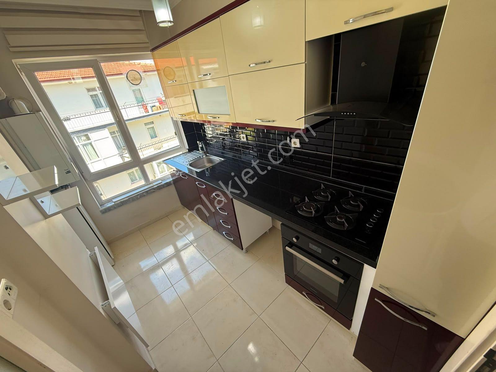 Atadan Cad. Şehir Hst. Yürüme Mesafesi 120m2 Full Yapılı 3+1 Kiralık - Görsel 14