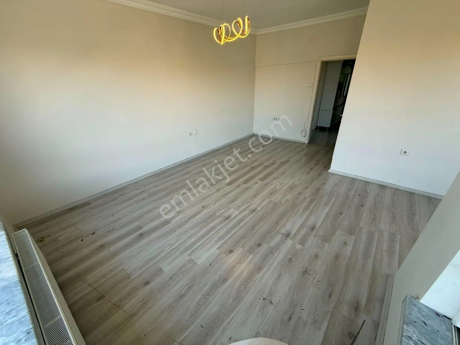 Atadan Cad. Şehir Hst. Yürüme Mesafesi 120m2 Full Yapılı 3+1 Kiralık - Görsel 8