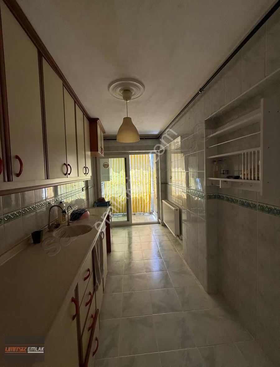 Şemikler'de | Kiralık 3+1 Köşe 130 M2 | Arakat | Çift Balkon - Görsel 20