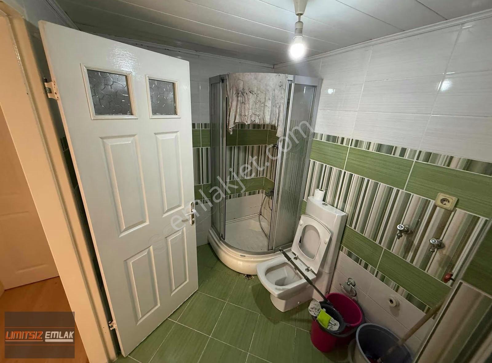 Şemikler'de | Kiralık 3+1 Köşe 130 M2 | Arakat | Çift Balkon - Görsel 14