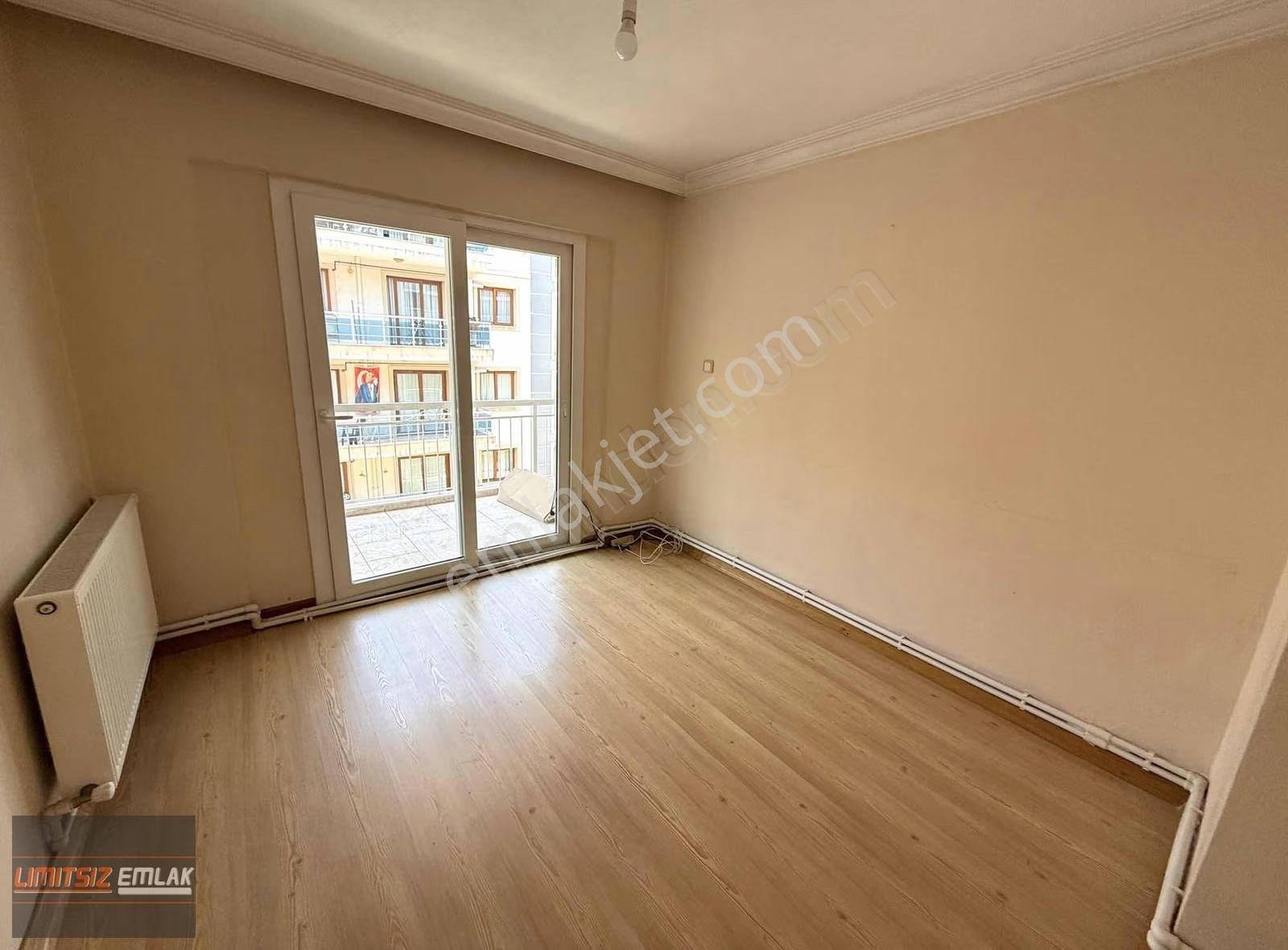 Şemikler'de | Kiralık 3+1 Köşe 130 M2 | Arakat | Çift Balkon - Görsel 30