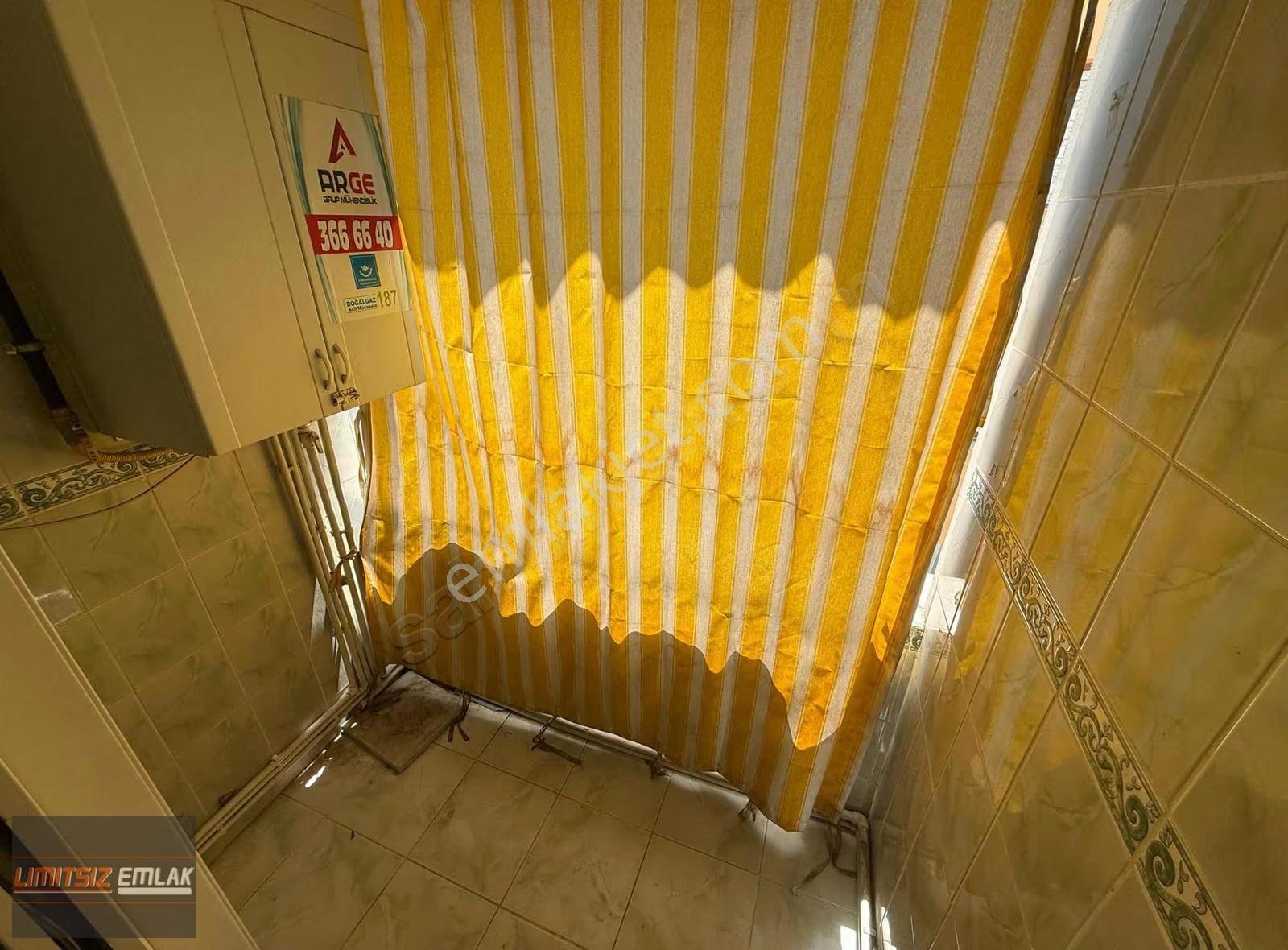 Şemikler'de | Kiralık 3+1 Köşe 130 M2 | Arakat | Çift Balkon - Görsel 23
