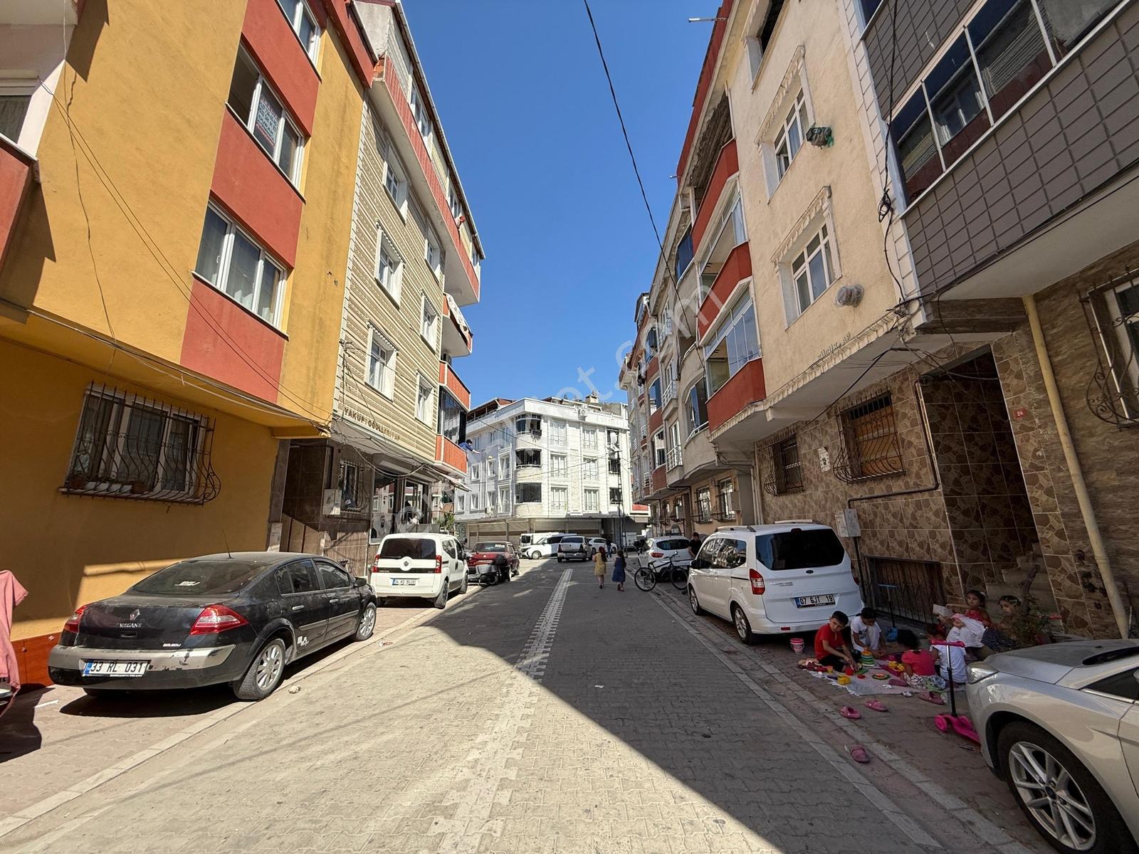 Kıraç İstiklal Mah'de 2+1 125 M² Çift Balkon Arakat Geniş Daire - Görsel 17