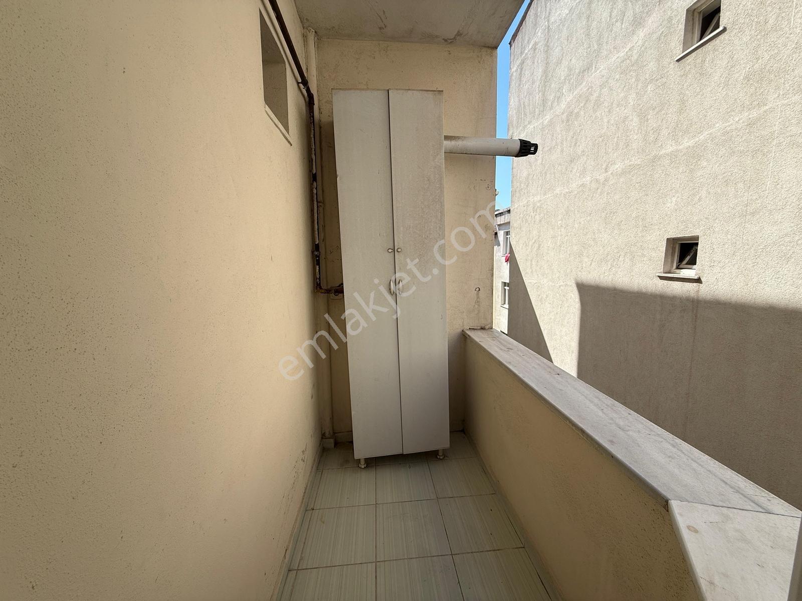 Kıraç İstiklal Mah'de 2+1 125 M² Çift Balkon Arakat Geniş Daire - Görsel 7