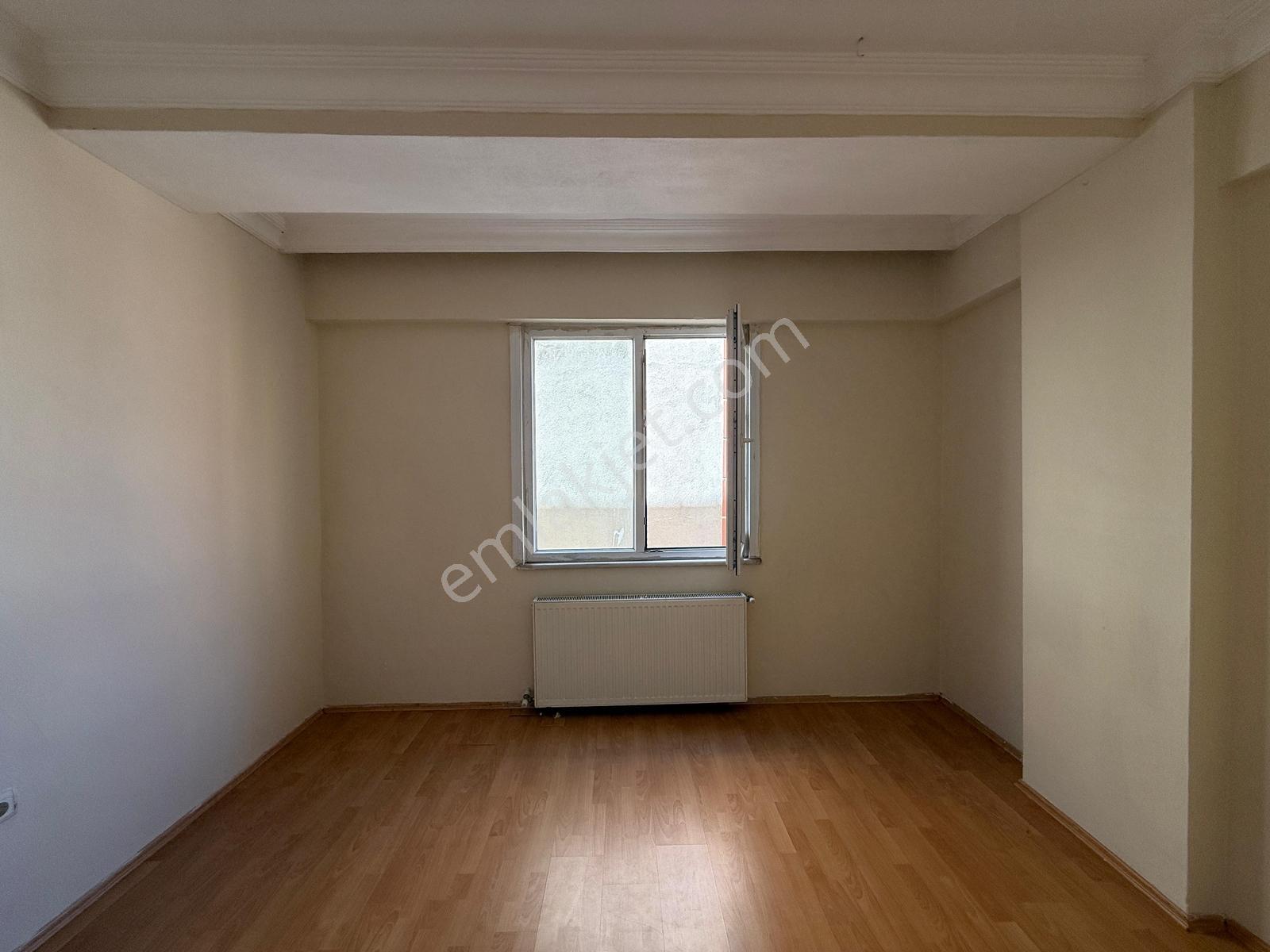 Kıraç İstiklal Mah'de 2+1 125 M² Çift Balkon Arakat Geniş Daire - Görsel 11