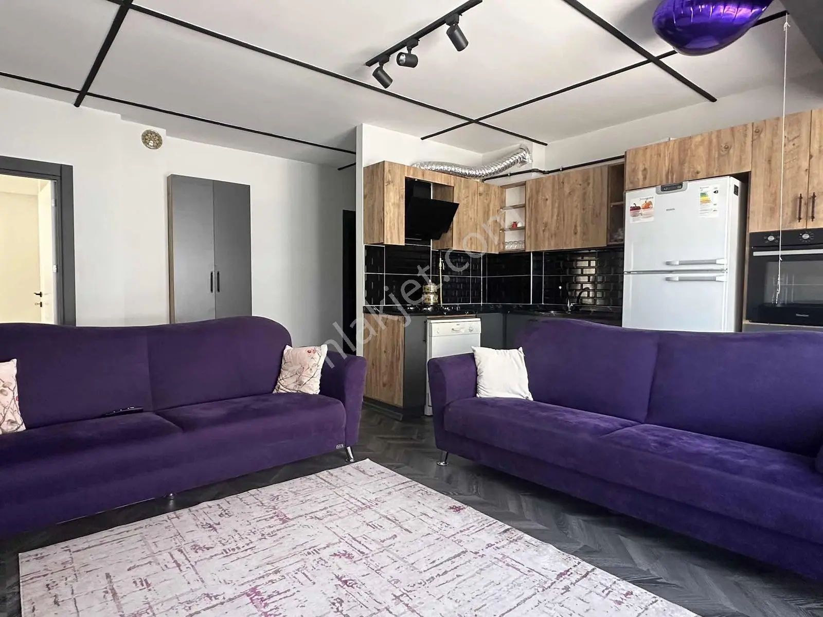 Truva// Cevat Köse' Den Eşyalı Kiralık 2+1 Daire - Görsel 7
