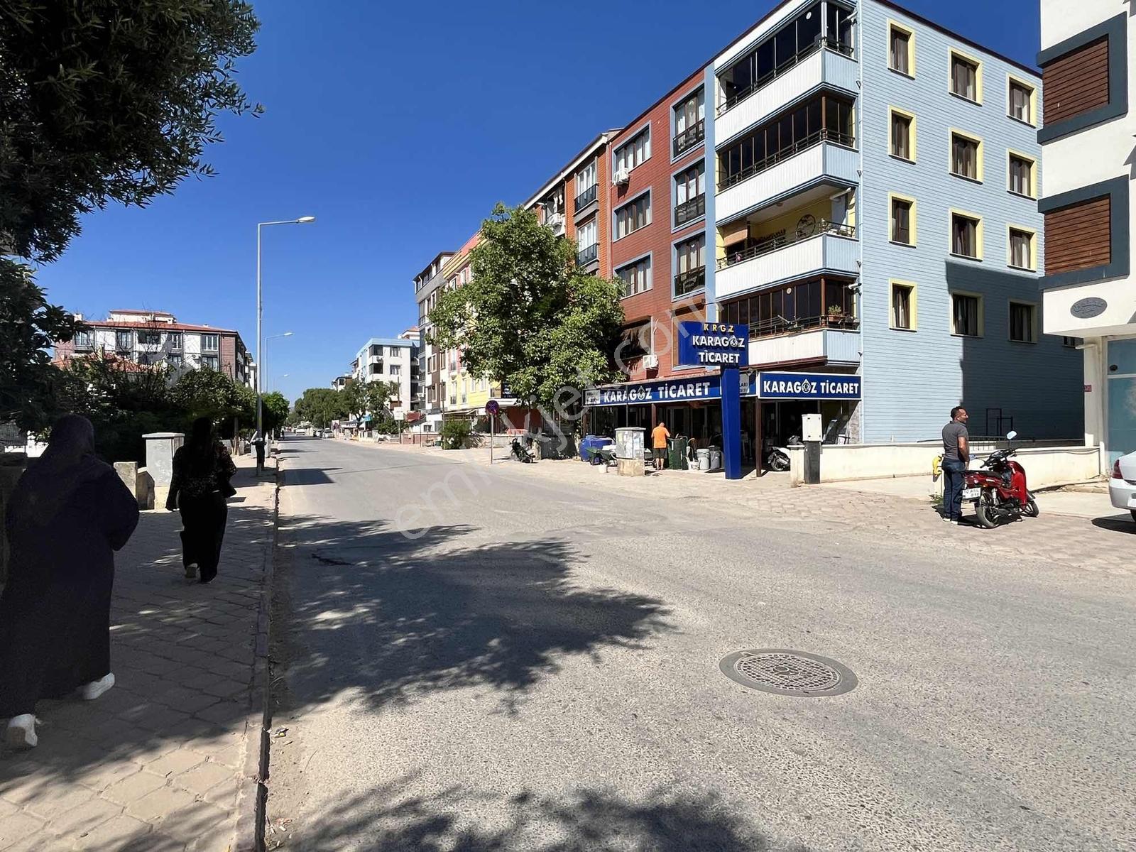 Gömeç'te Cadde Üzerinde Kiralık Dükkan - Görsel 12
