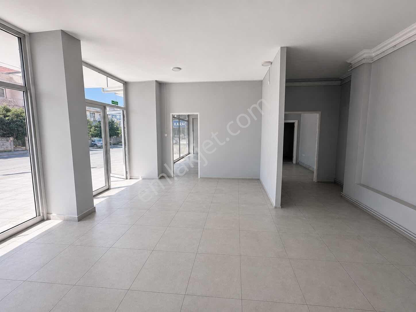 Gömeç'te Cadde Üzerinde Kiralık Dükkan - Görsel 10
