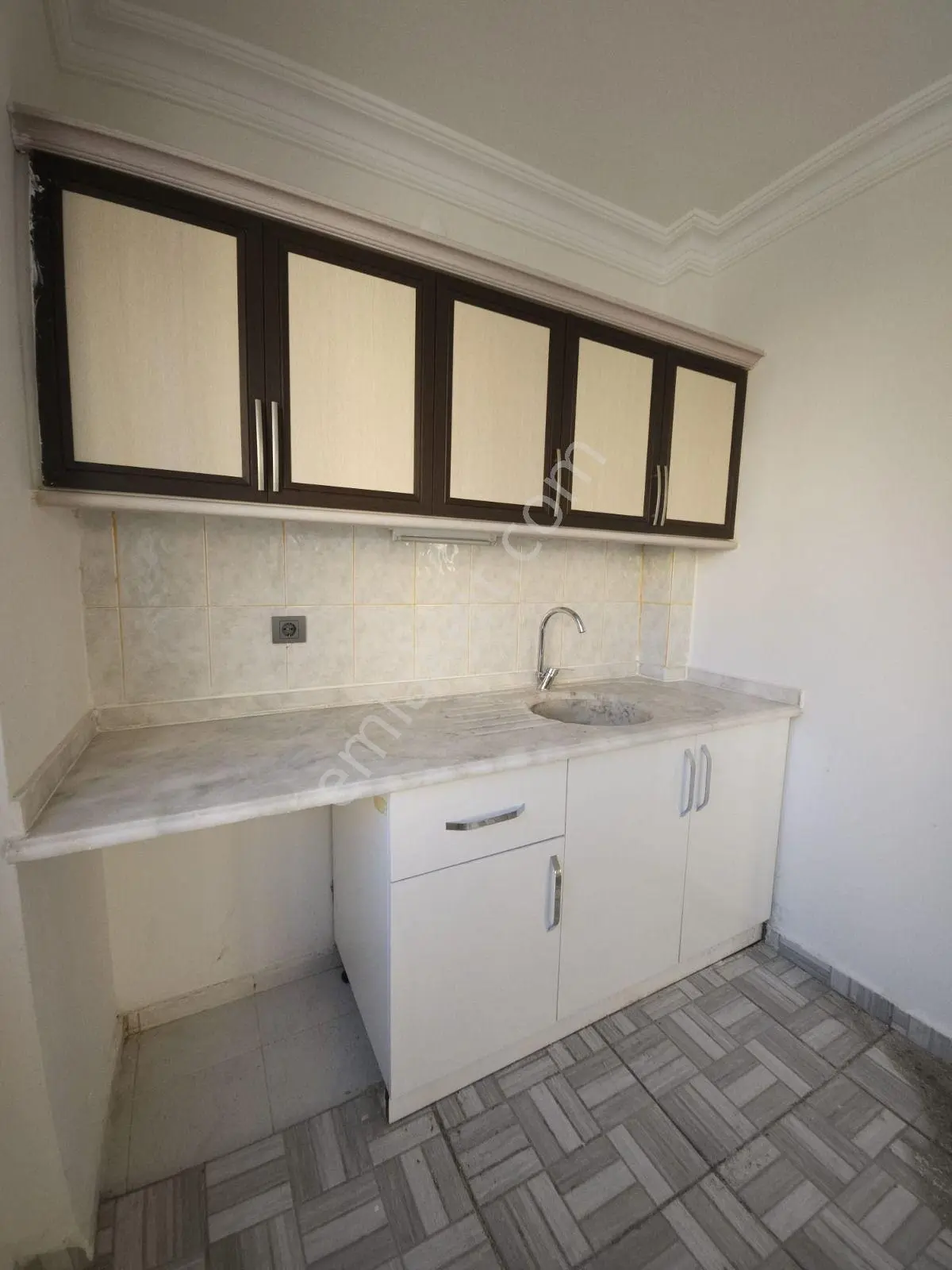 Alanya Mahmutlar'da Kiralık 1+1 Cam Balkonlu Daire - Görsel 5