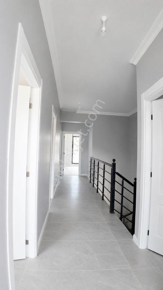 Öğretmen'den Satılık Lüks Villa - Görsel 23